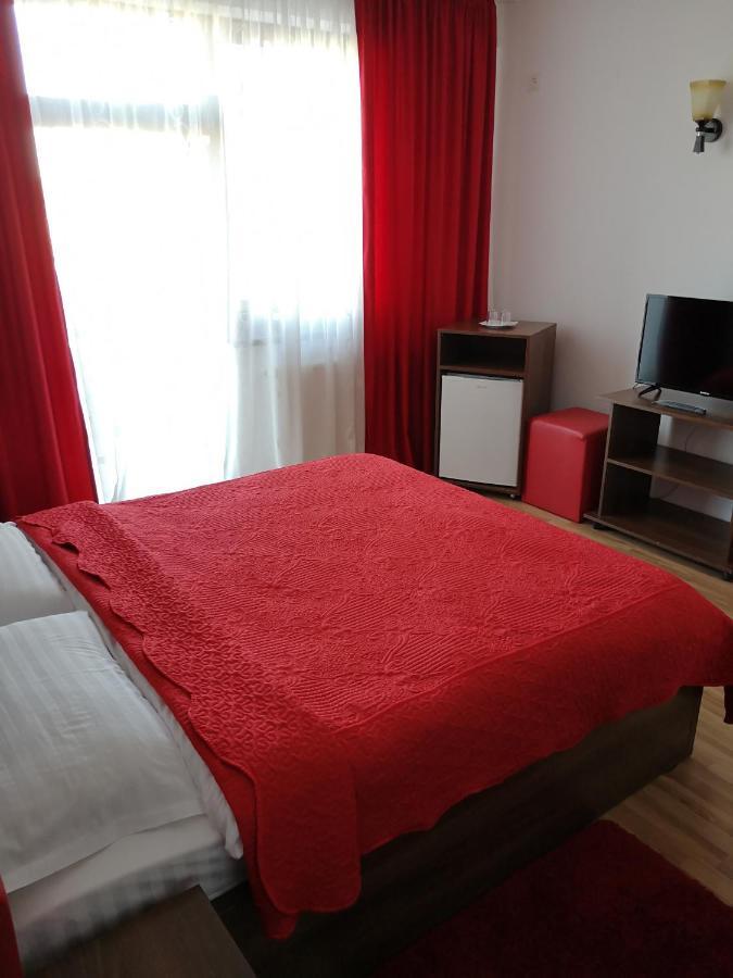 Passa Tempo Hotel Suceava Exterior photo