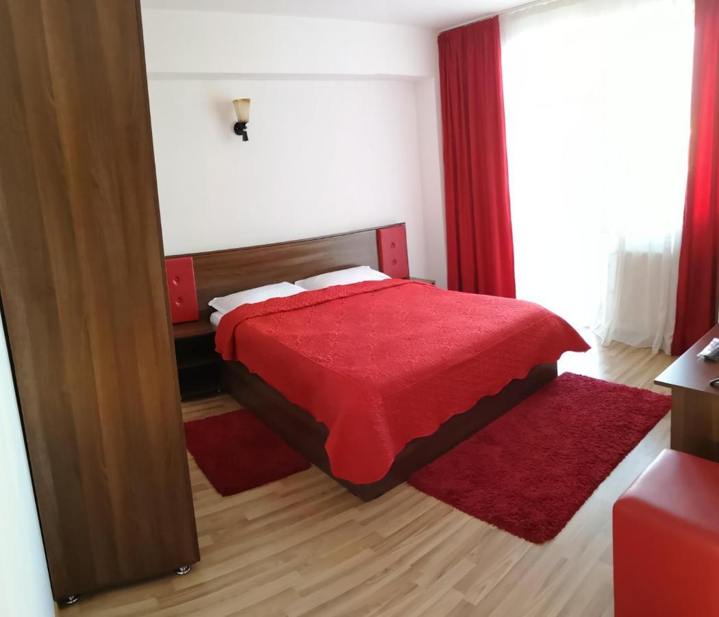 Passa Tempo Hotel Suceava Exterior photo
