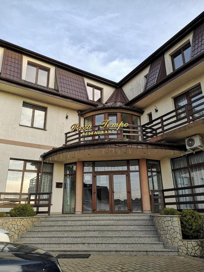 Passa Tempo Hotel Suceava Exterior photo